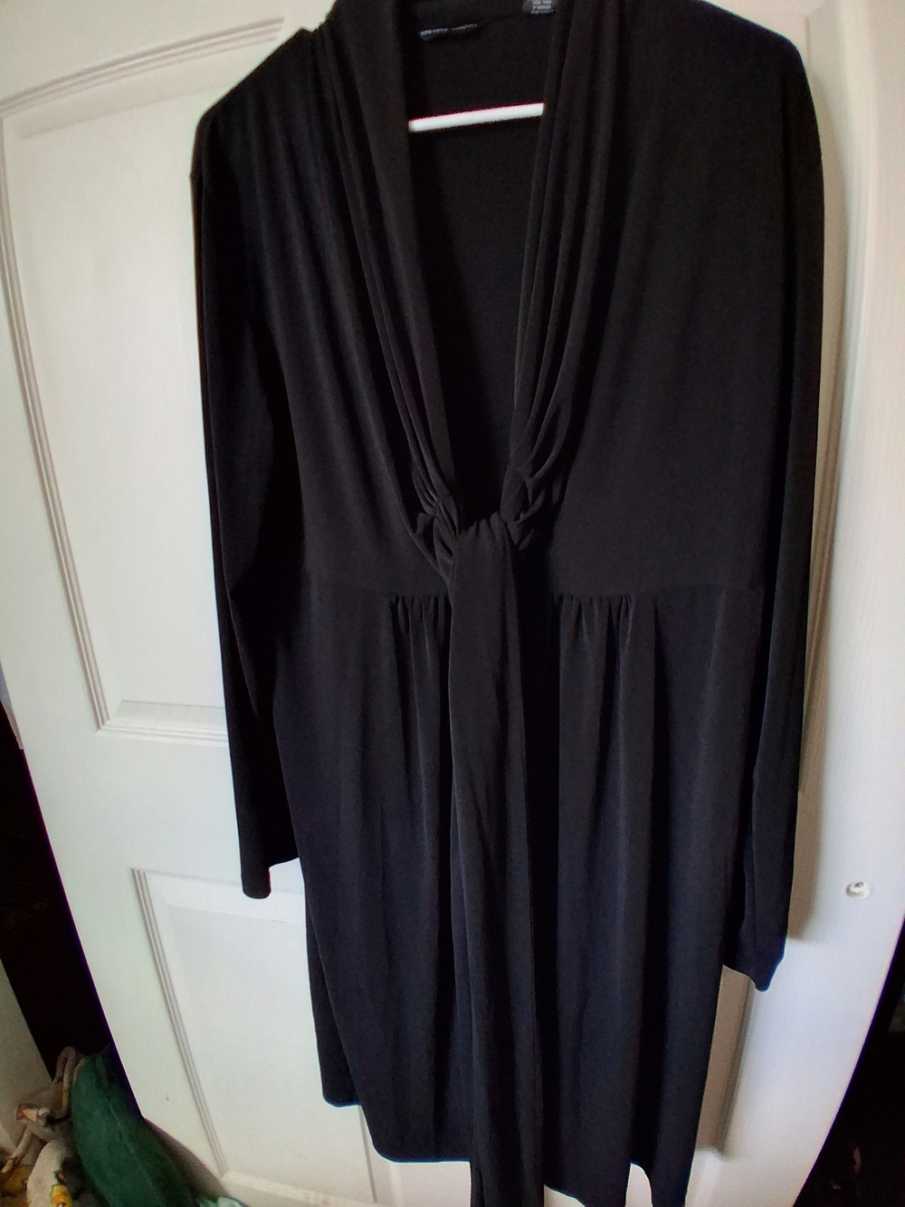 New York & Company Black Long-Sleeve Knot-Front Dress